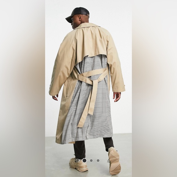 Oversized trench in stone with check panels - Picture 4 of 4